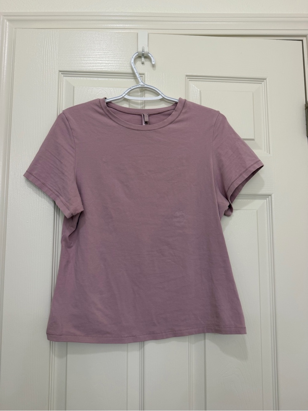 SKIMS Short Sleeve Crew Tee in Dusty Mauve